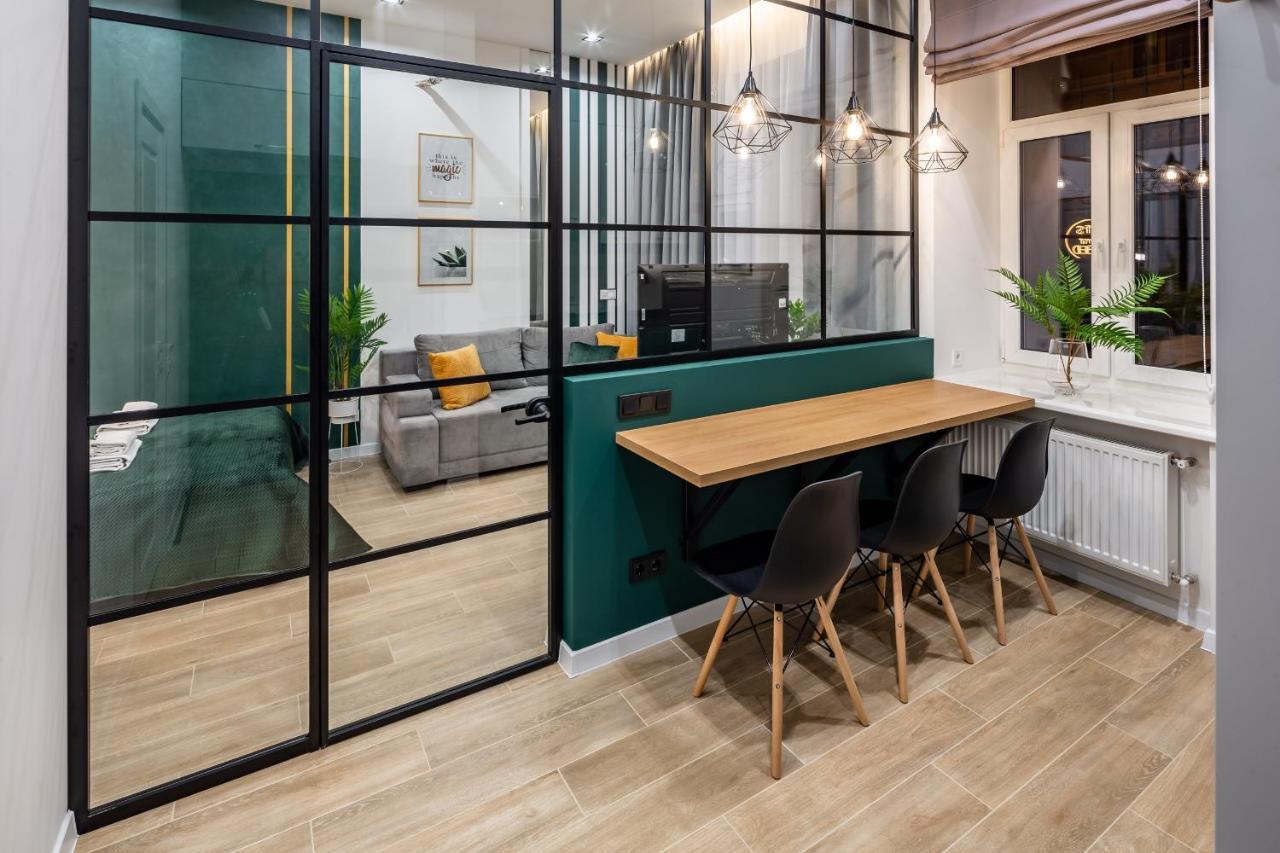 Emerald Lux Apartment. LiveInLviv Extérieur photo